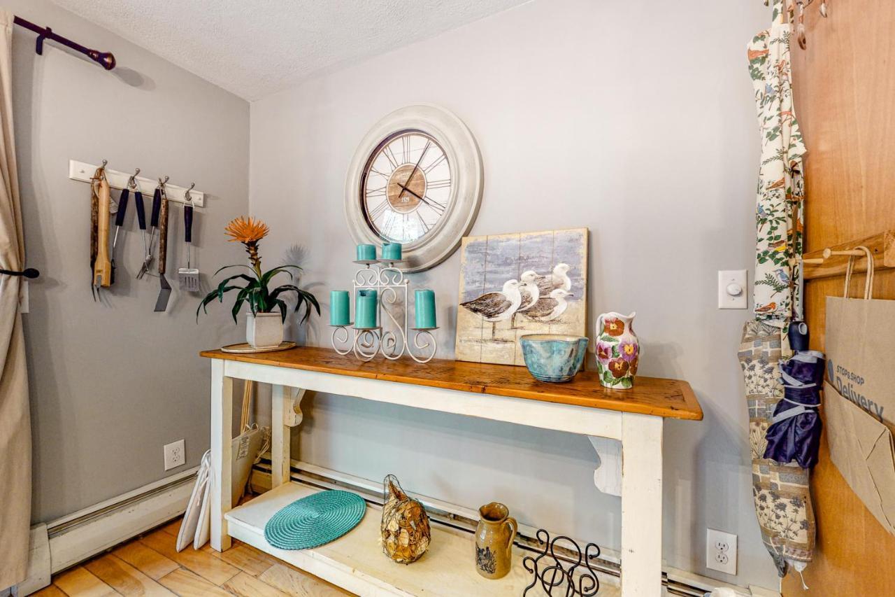 Bay Pointe Bungalow Ист-Фолмут Экстерьер фото