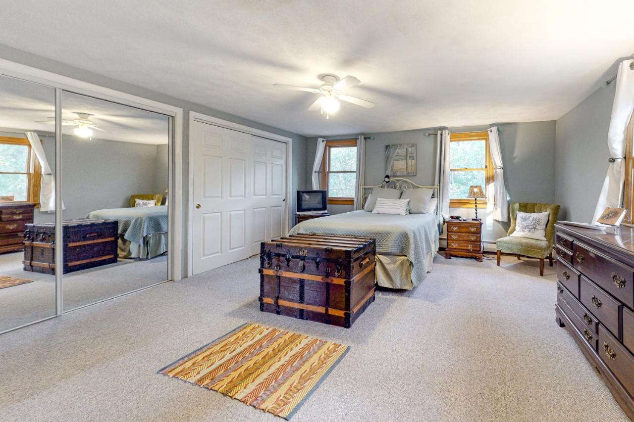 Bay Pointe Bungalow Ист-Фолмут Экстерьер фото